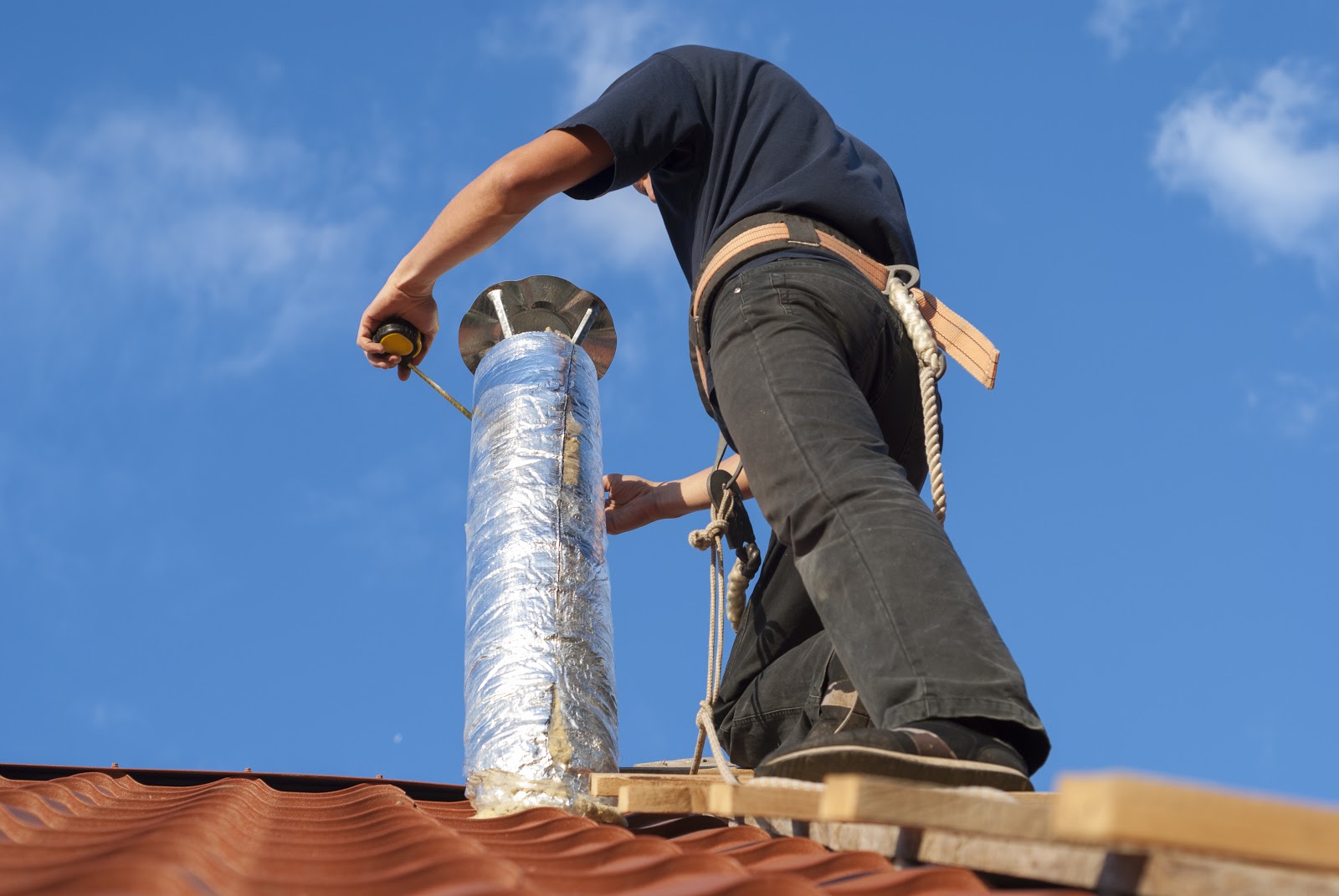 How to Install Vent Pipe Flashing on an Existing Roof - Tools